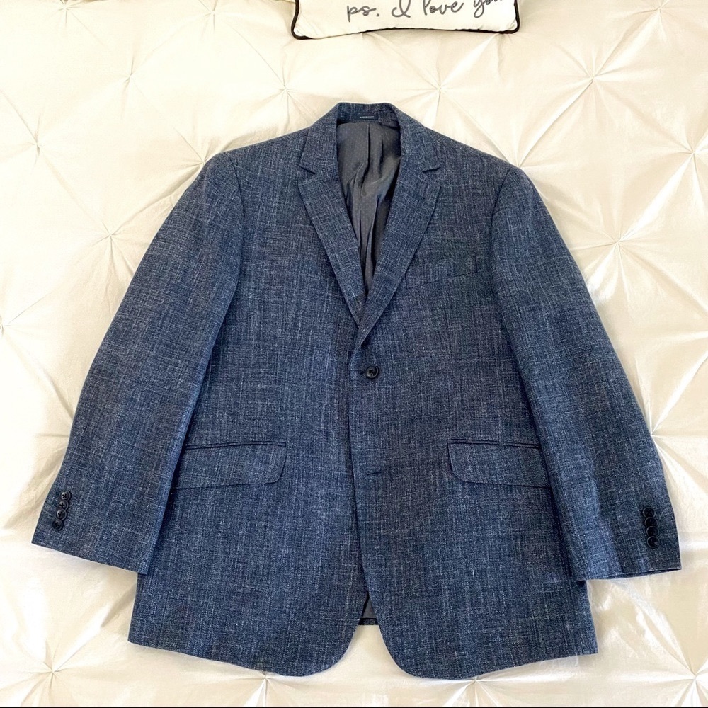 Indigo Blue 42R Joseph Abboud sports Coat.